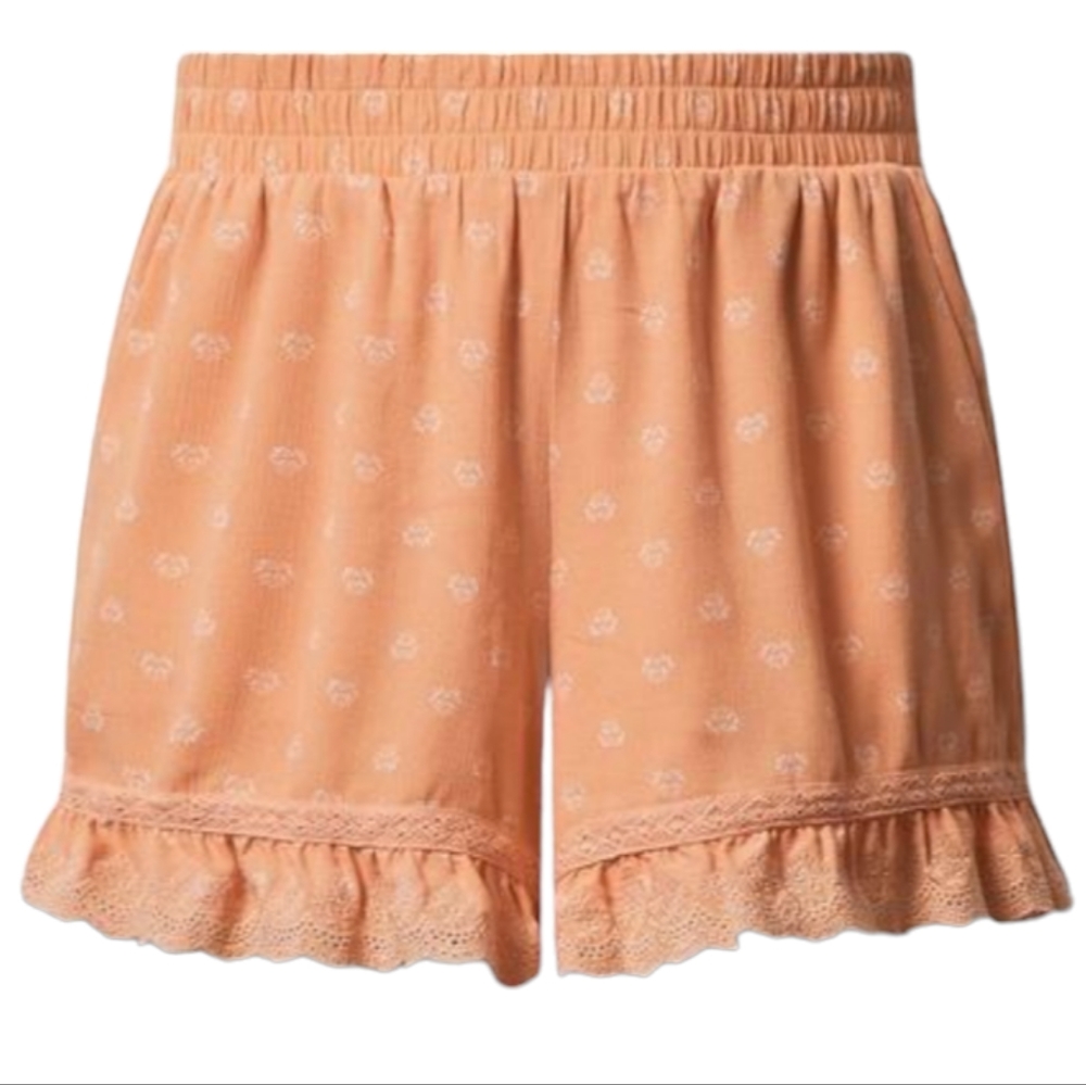 TORRID Ruffle Shorts - Picture 2 of 7